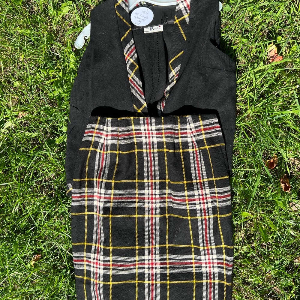 1960’s wool vest and Skirt set size XS/S